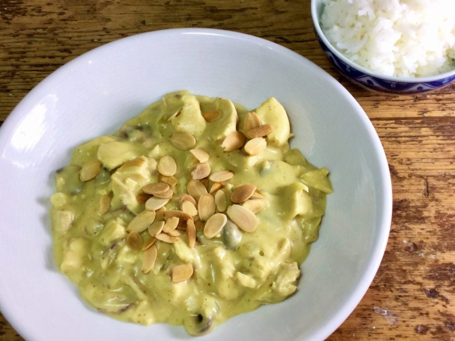 Poulet au cari en sauce