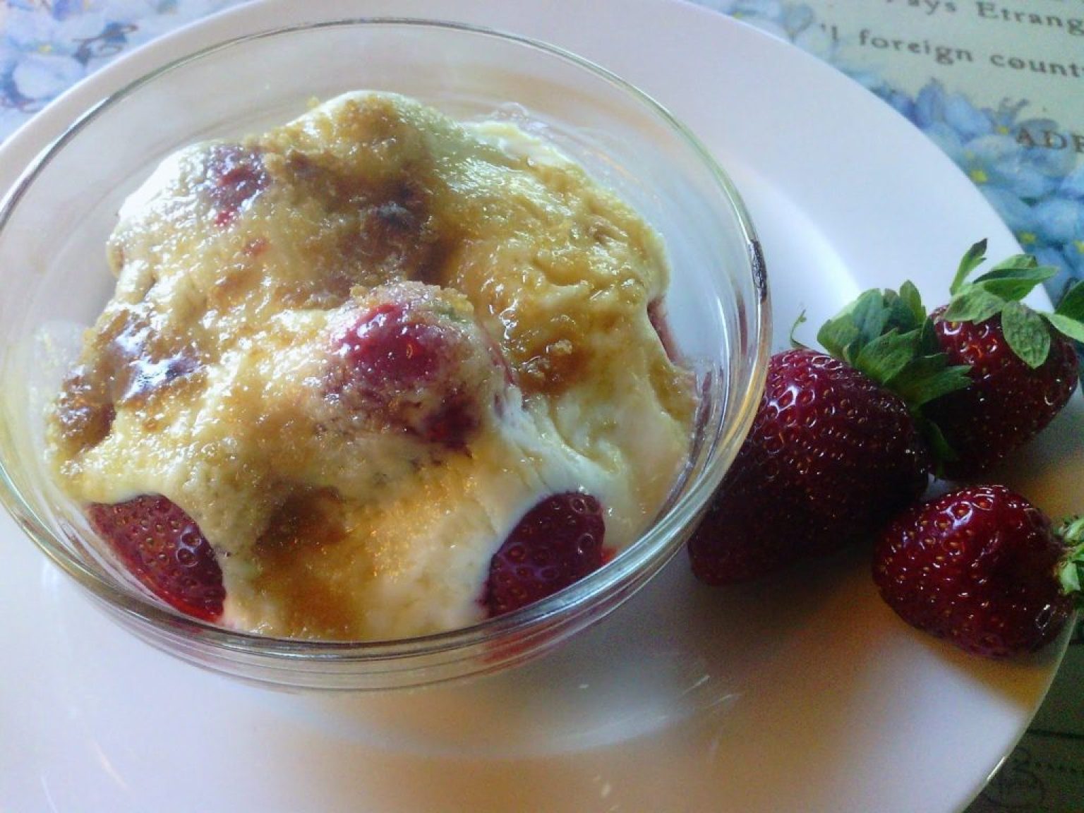 Strawberry Sour Cream Gratins