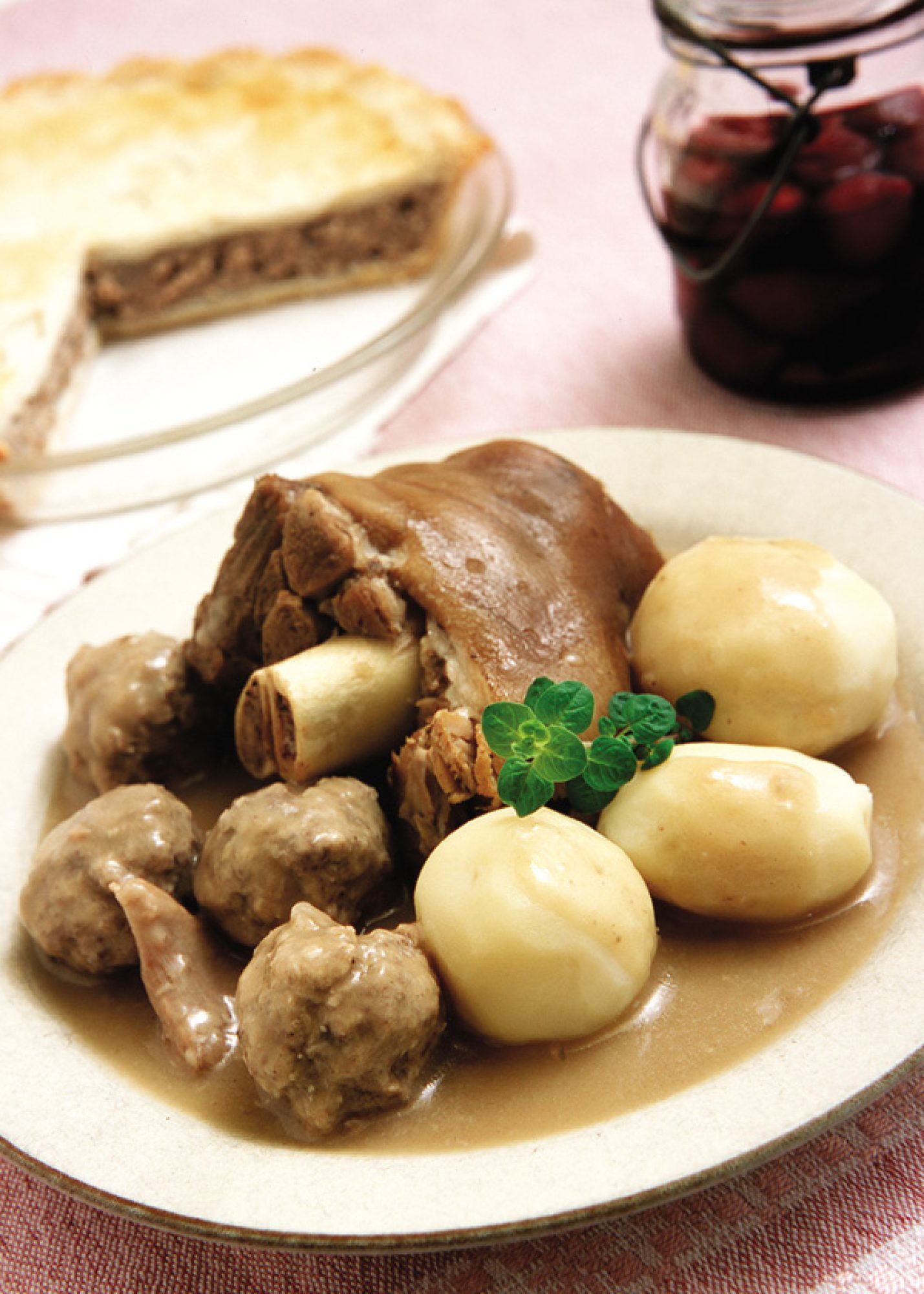 Pig Feet, Chicken and Meatballs Quebec Ragout