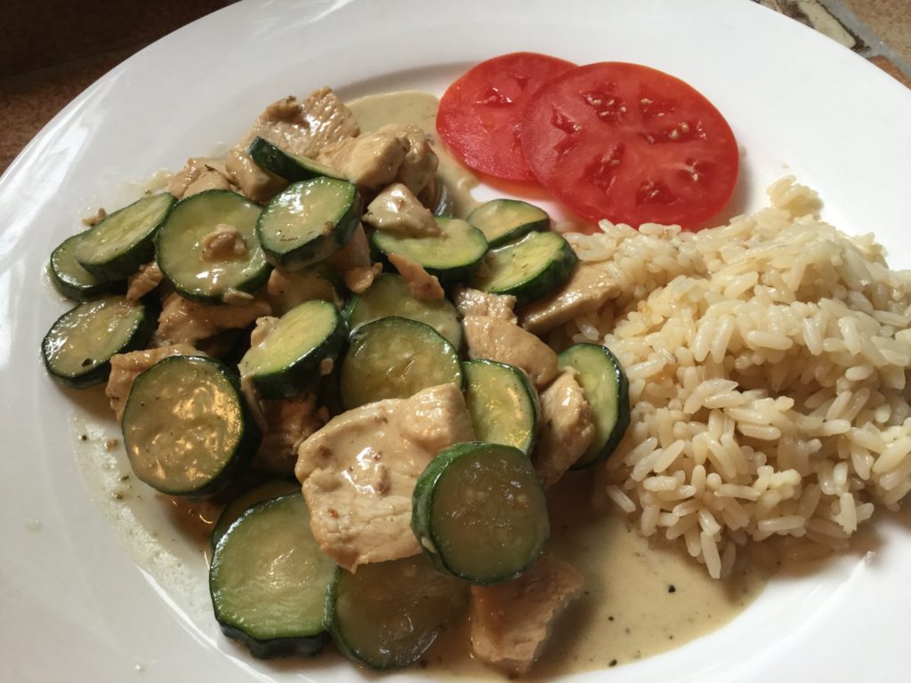 Chicken breast with zucchini