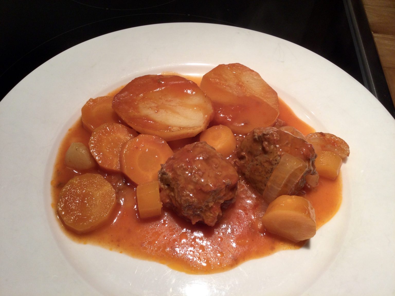 Beef Meatballs and Vegetables Stew